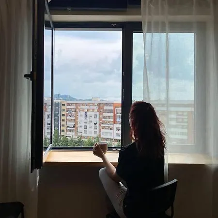 Sara Blue